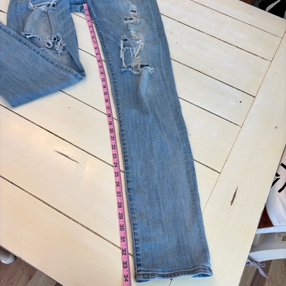 American Eagle High Rise Straight Jeans Women’s 14 X-Long Light Wash Distressed - Picture 11 of 11